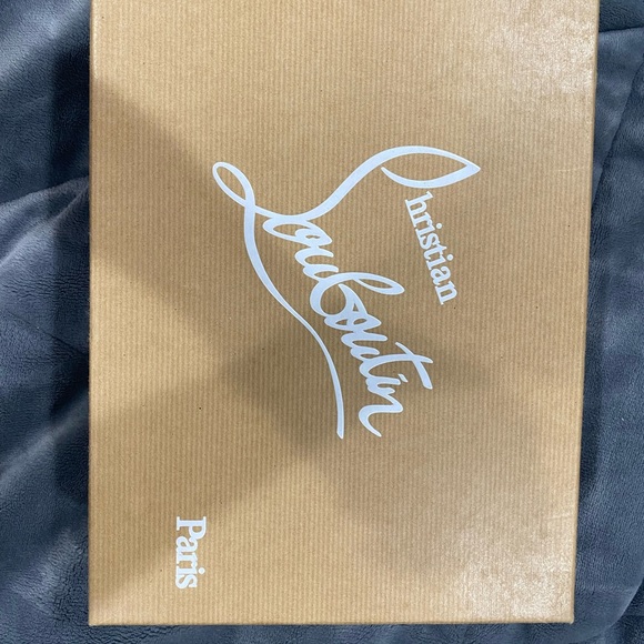 ME PAM Patent T-Strap 100 mm Red Sole Pump - Picture 4 of 5